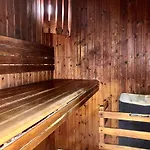 Le 300 By Happynoworry Apartament *