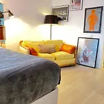 Le 300 By Happynoworry Apartament