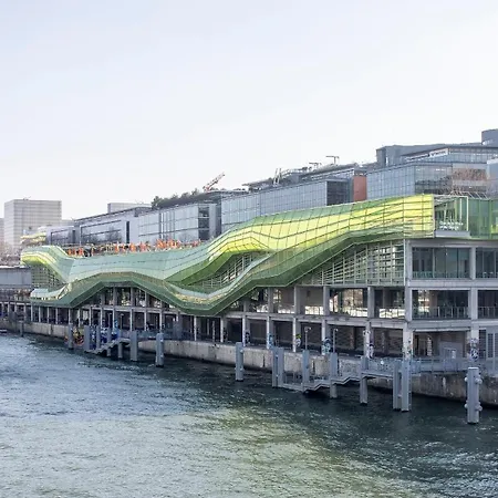 Le 300 By Happynoworry * Parijs