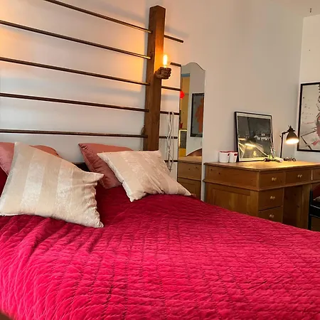 Le 300 By Happynoworry Apartamento *
