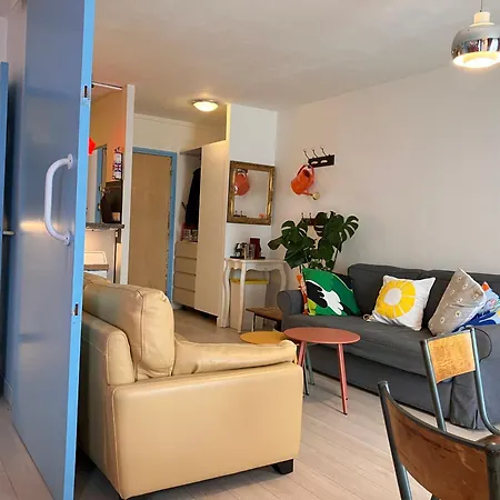 Le 300 By Happynoworry *