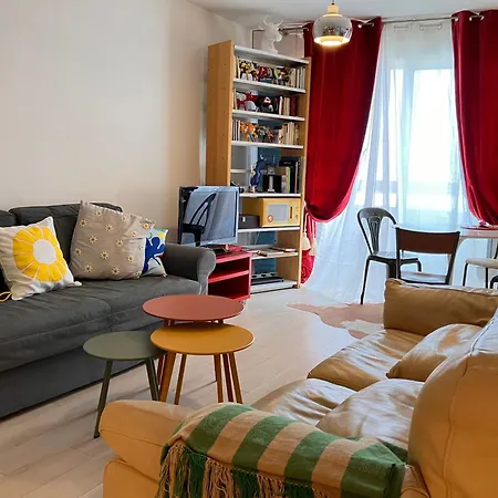 Apartamento Le 300 By Happynoworry