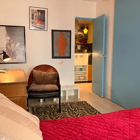 Le 300 By Happynoworry * Parijs