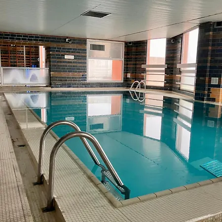 Le 300 By Happynoworry Parijs