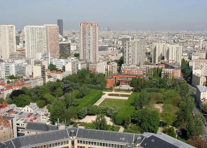 Apartment Le 300 By Happynoworry