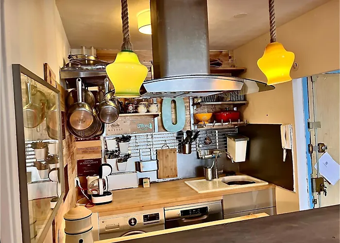 Apartment Le 300 By Happynoworry