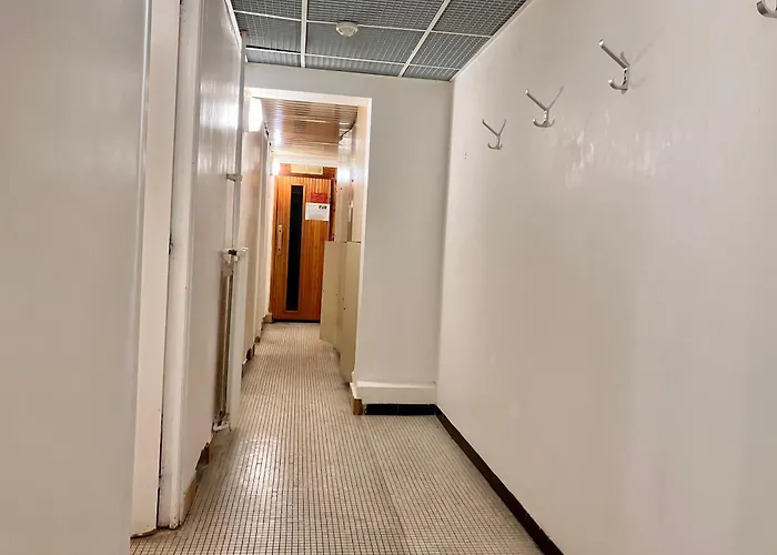 Le 300 By Happynoworry * Paris