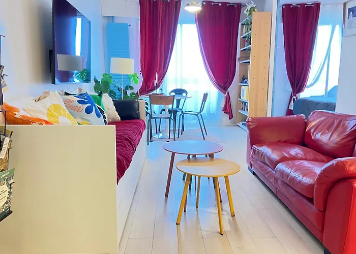 Le 300 By Happynoworry * Paris